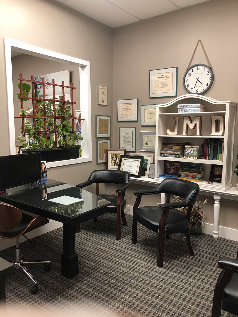 Dr Dierkes' office - orthodontics and TMJ